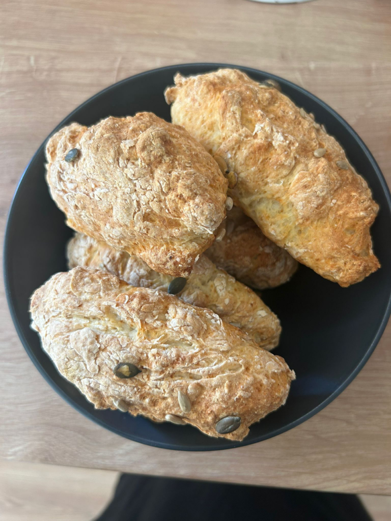 easy skyr-brötchen für ein gesundes frühstück