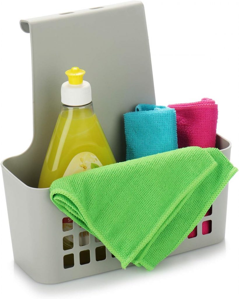 Für die Schranktüren in deinen Küchenschränken eignen sich diese Hängekörbchen gut, um z. B. Küchentücher und Schwämme bzw. Reinigungsmittel aufzubewahren. So hast du mehr Platz im Schrank selbst.